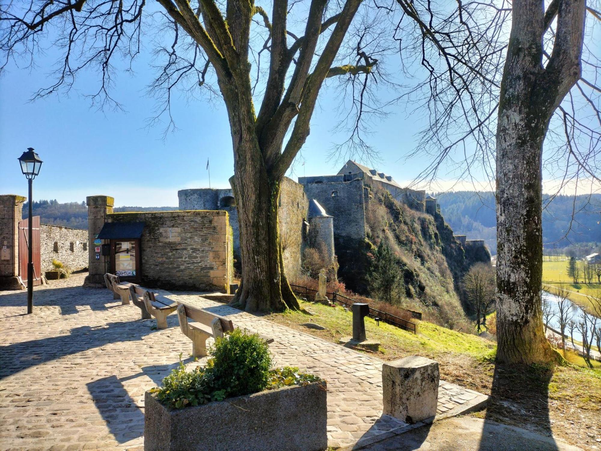 Hotel L'Alcove De Ide Bouillon Exterior foto